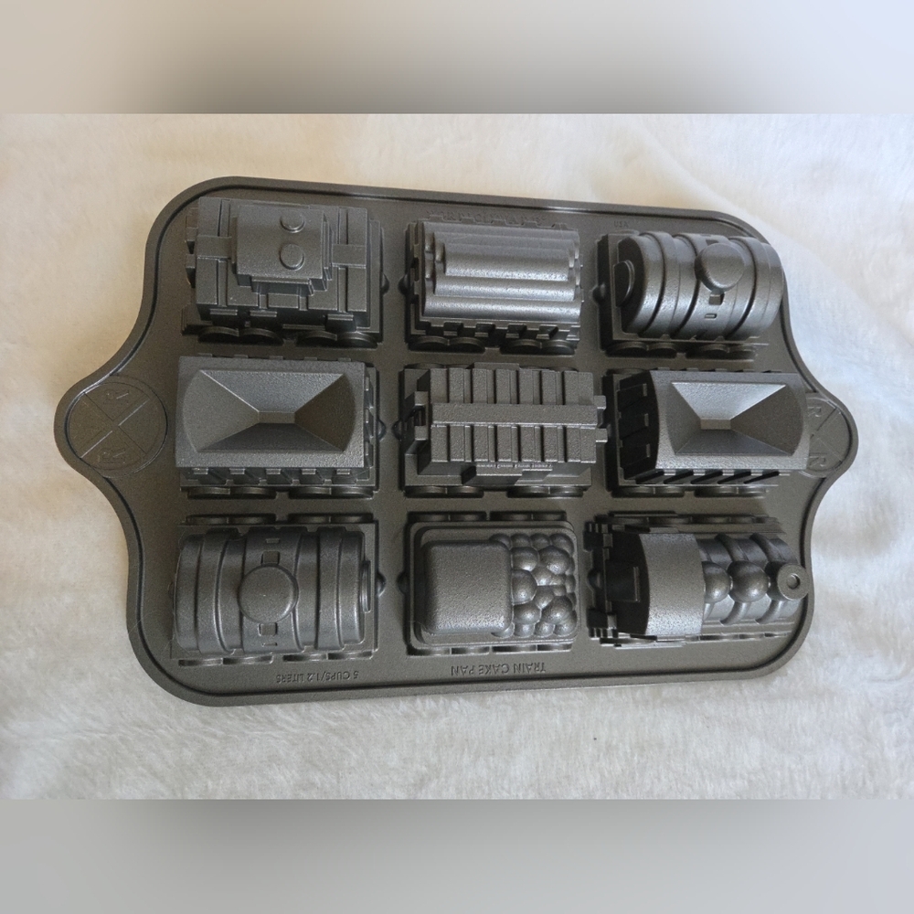 Nordic Ware Train Cakelet Pan Official